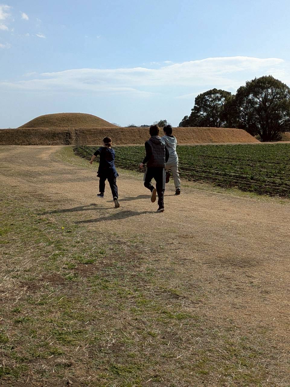 西都原古墳群にピクニック 5